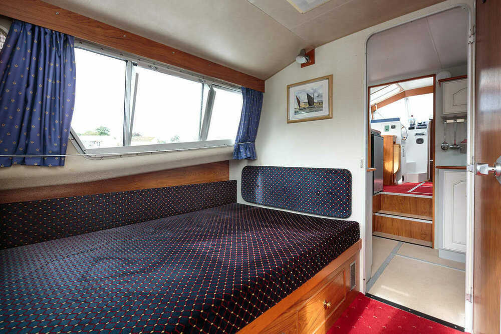 ROYALL COMMANDER image