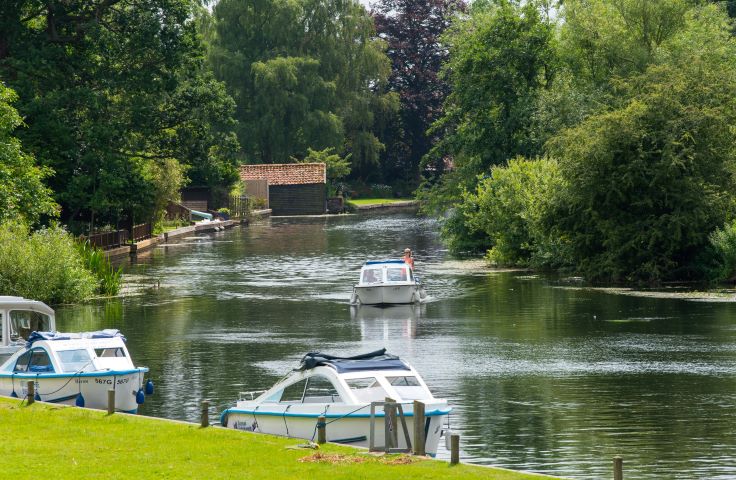 Day boats at Coltishall Green